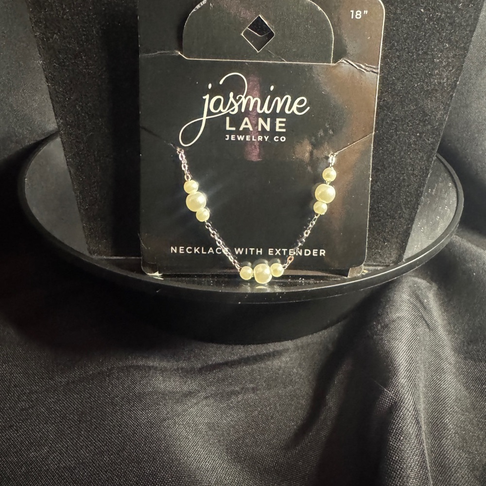 Silver and Pearl Necklace | NIP | 16” with extender - Picture 4 of 4